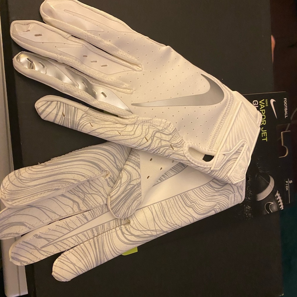 Small Nike football gloves